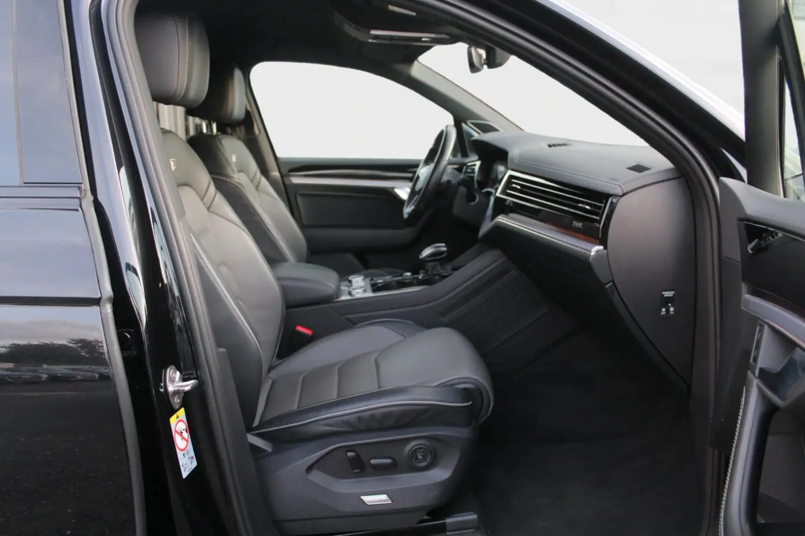 Touareg R-Line 4M Head-Up Leder Nachtsicht #855