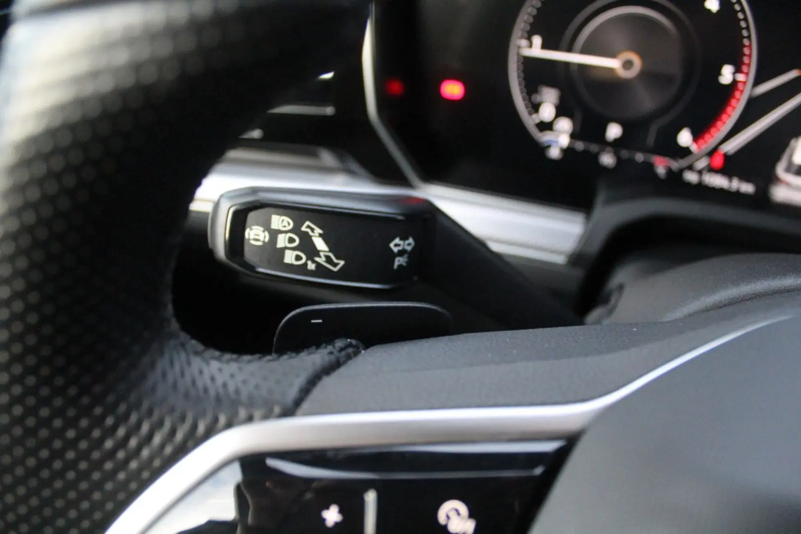 Touareg R-Line 4M Head-Up Leder Nachtsicht #855