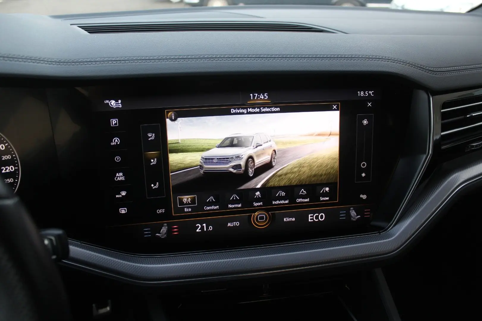 Touareg R-Line 4M Head-Up Leder Nachtsicht #855