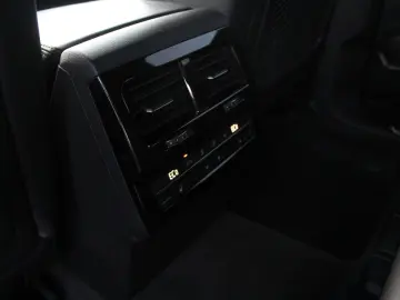 Touareg R-Line 4M Head-Up Leder Nachtsicht #855