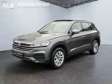 Touareg Basis 4Motion ACC PANO 1.HAND NAVI TOP
