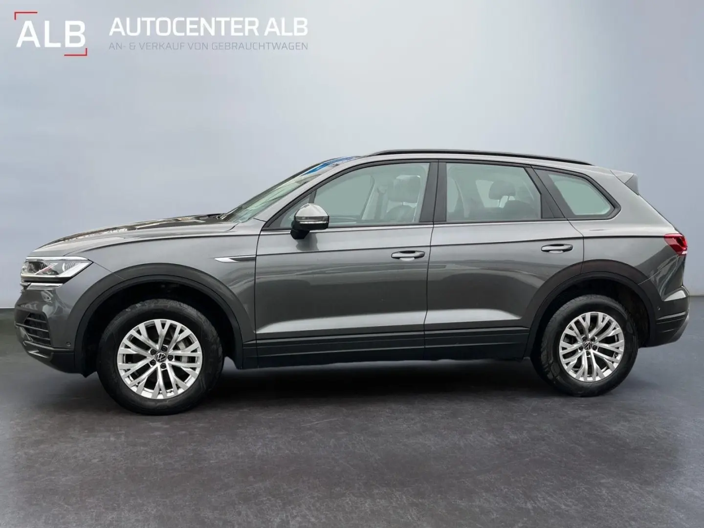 Touareg Basis 4Motion ACC PANO 1.HAND NAVI TOP