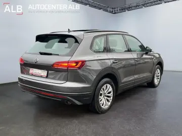 Touareg Basis 4Motion ACC PANO 1.HAND NAVI TOP