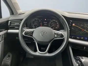 Touareg Basis 4Motion ACC PANO 1.HAND NAVI TOP