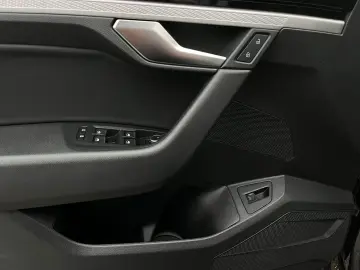 Touareg Basis 4Motion ACC PANO 1.HAND NAVI TOP