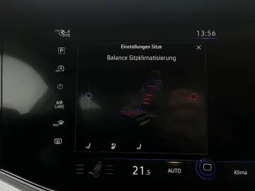 Touareg Basis 4Motion ACC PANO 1.HAND NAVI TOP