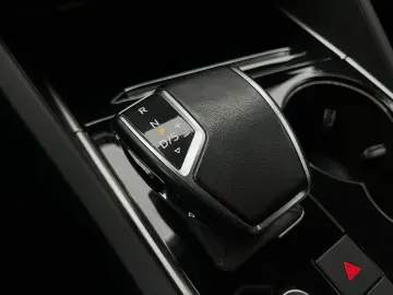 Touareg Basis 4Motion ACC PANO 1.HAND NAVI TOP