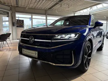 Touareg 3.0 TDI R-Line 2024erModell VOLL