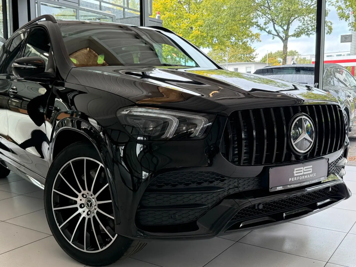 GLE 350de 4M  AMG NIGHT ACC PANO K-GO 360  BURM.