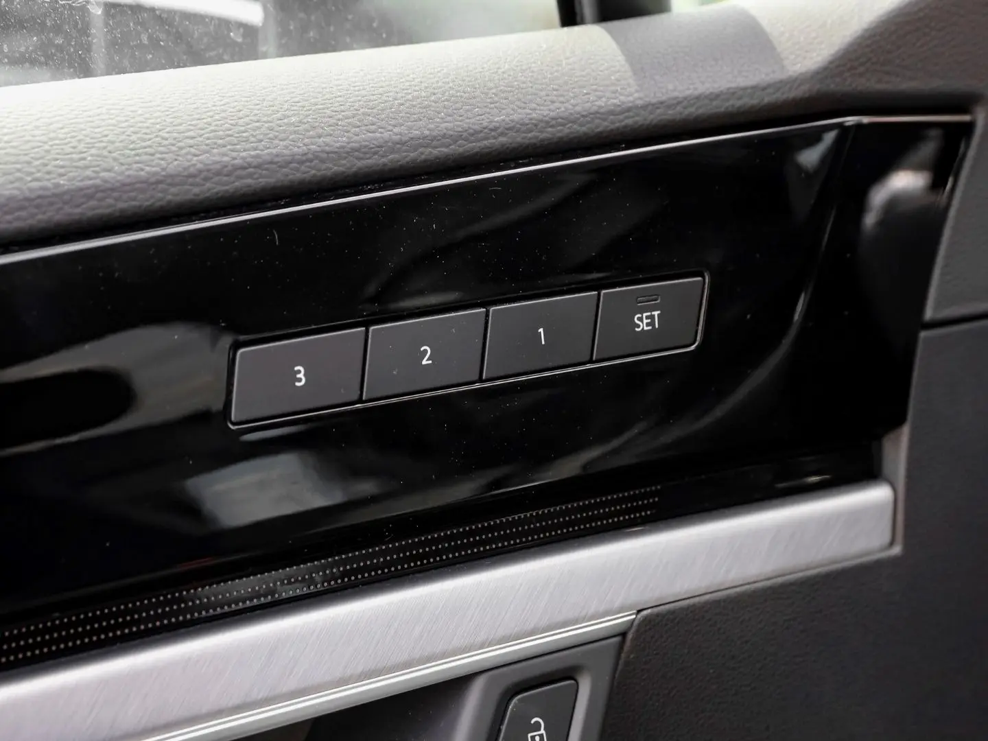 Touareg ELEGANCE 4M 3.0 V6 TDI VIRTUAL LEDER AHK