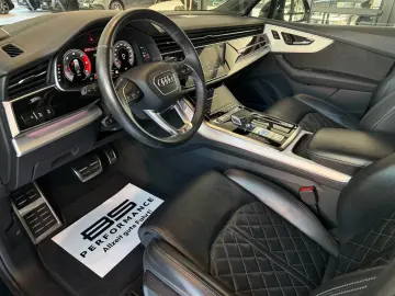 Q7 50 TDI  S-LINE MATRIX ACC HUD PANO MASSAGE BO