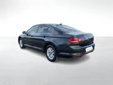 VW Passat Comfortline 2.0 TDI DSG