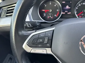 VW Passat Comfortline 2.0 TDI DSG
