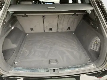 Touareg 3.0 TDI R-Line