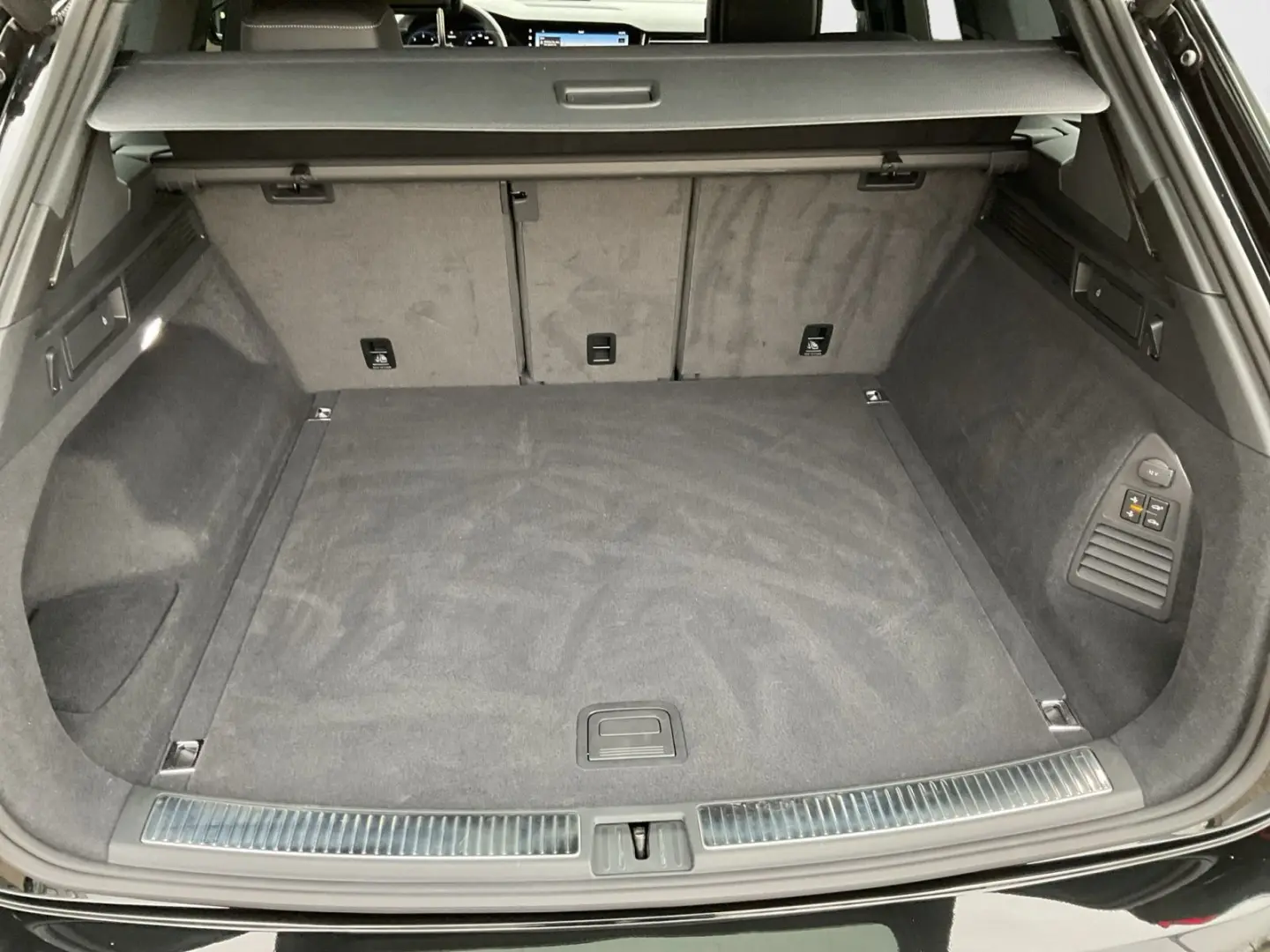 Touareg 3.0 TDI R-Line