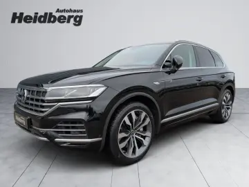 Touareg 3.0 V6 eHybrid 4M AHK PANO 21  HuD 49 Gr