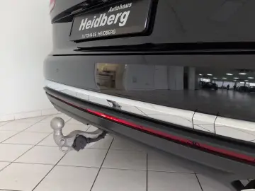 Touareg 3.0 V6 eHybrid 4M AHK PANO 21  HuD 49 Gr