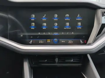 Touareg 3.0 V6 eHybrid 4M AHK PANO 21  HuD 49 Gr