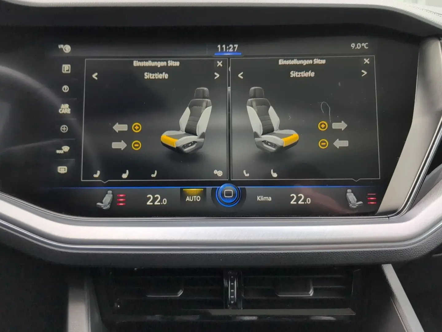 Touareg 3.0 V6 eHybrid 4M AHK PANO 21  HuD 49 Gr