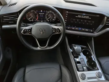 Touareg Elegance V6 3.0 TDI tiptr. 4Motion PANO