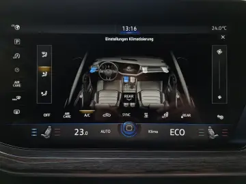 Touareg Elegance V6 3.0 TDI tiptr. 4Motion PANO