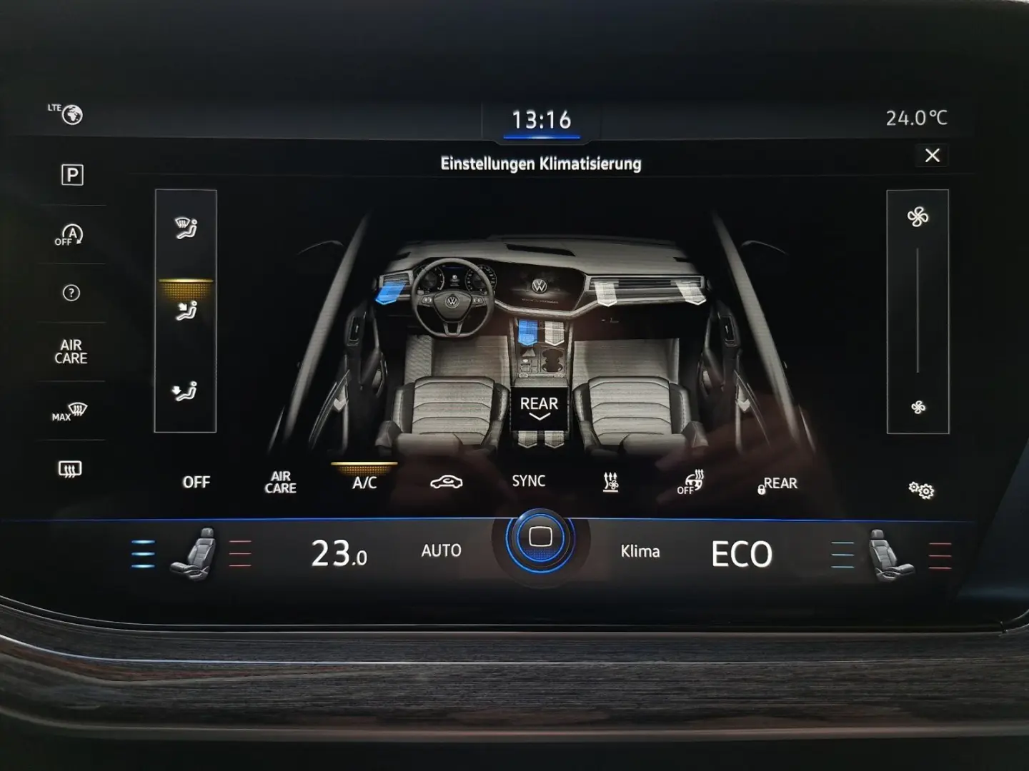 Touareg Elegance V6 3.0 TDI tiptr. 4Motion PANO