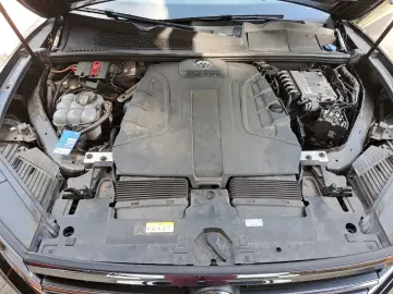 Touareg Elegance V6 3.0 TDI tiptr. 4Motion PANO