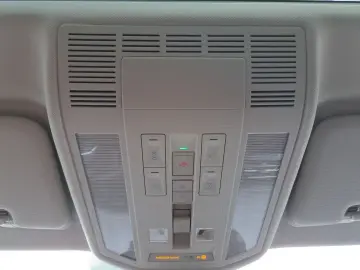 Touareg Elegance V6 3.0 TDI tiptr. 4Motion PANO