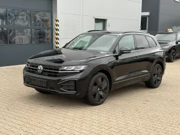 Touareg 3.0 TDI 4Motion R-Line Pano