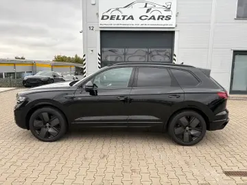 Touareg 3.0 TDI 4Motion R-Line Pano