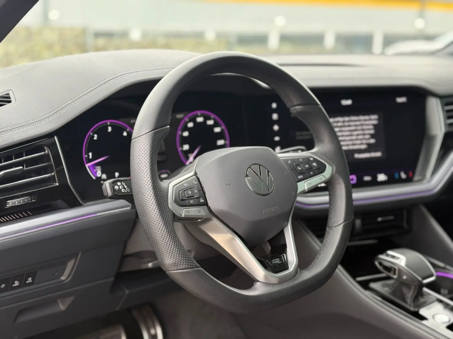 Touareg 3.0 TDI 4Motion R-Line Pano