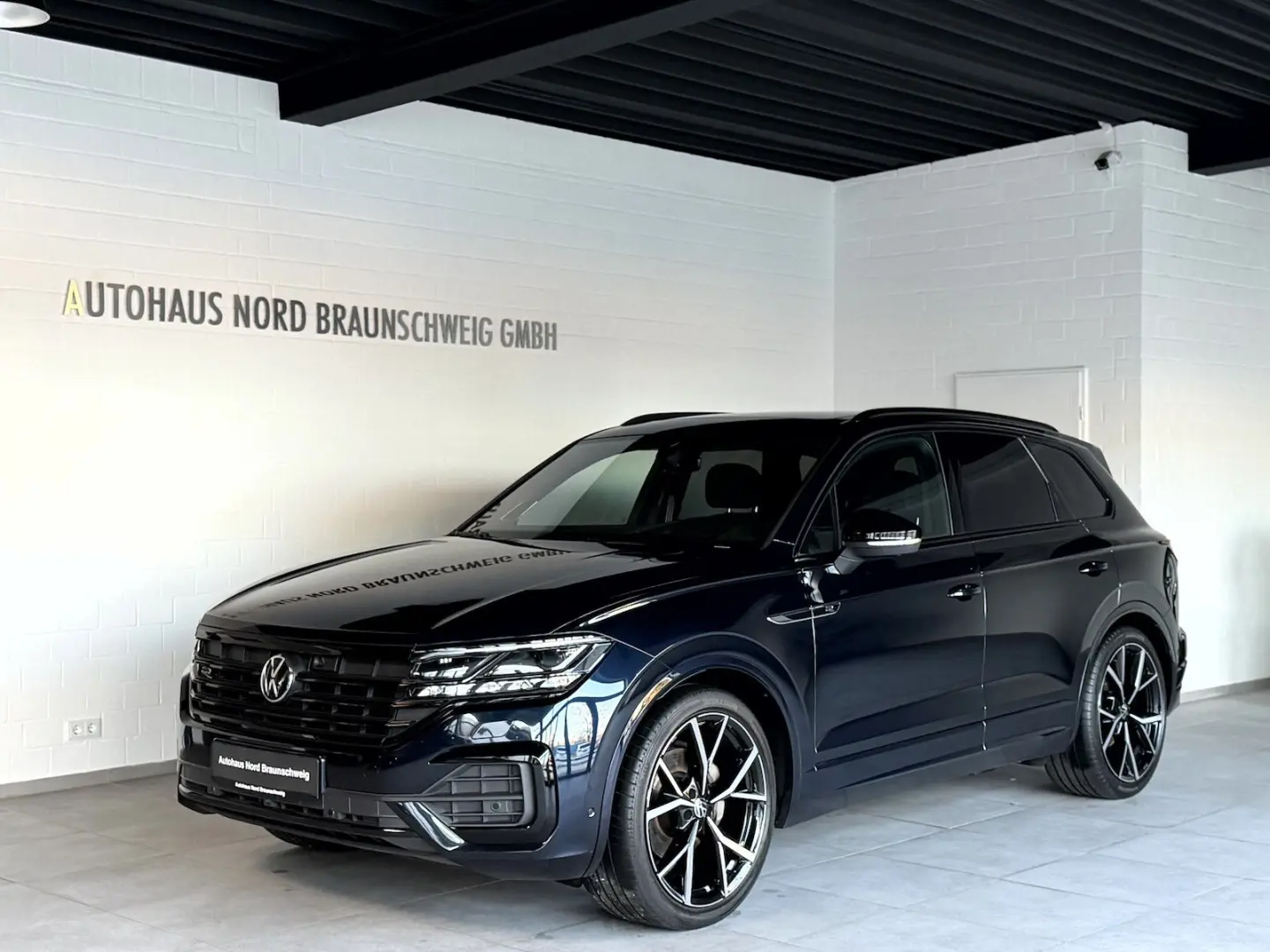 Touareg 3.0TDI 4Motion R Line BlackStyle Pano IQ