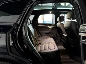 Touareg 3.0TDI 4Motion R Line BlackStyle Pano IQ