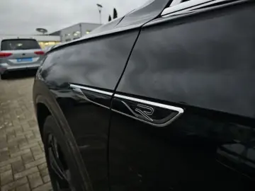 Touareg 3.0 V6 TSI Aut. 4M R-Line PANO LM22 NACH