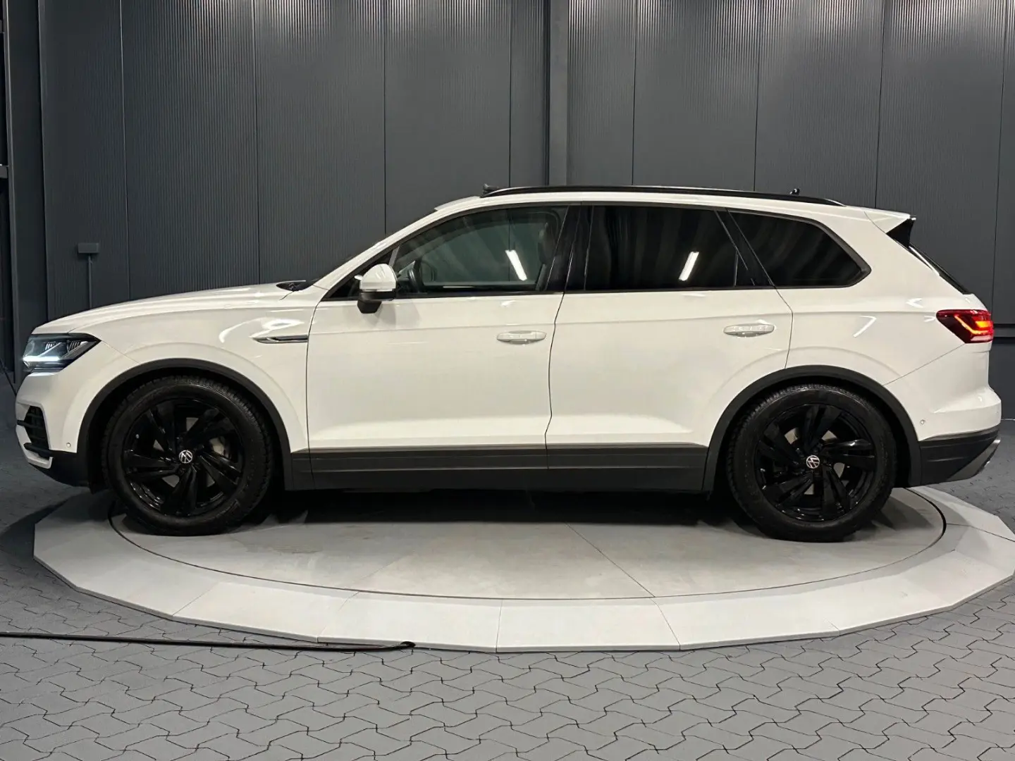 Touareg V6 TDI 4Motion PANORAMA LEDER LUFT KAMER