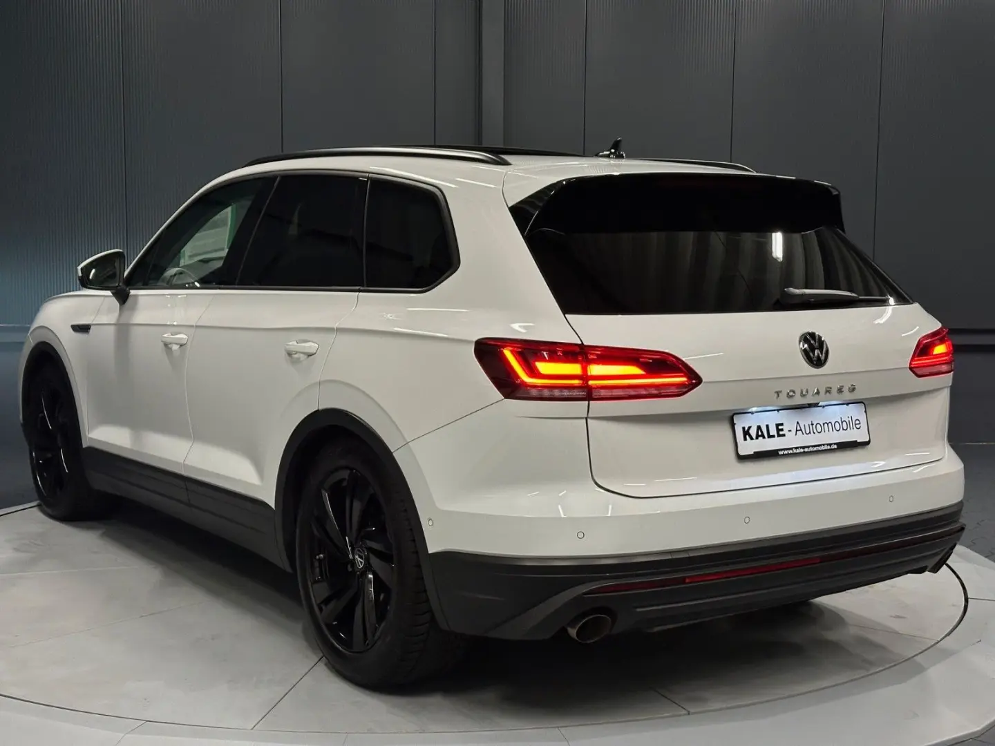 Touareg V6 TDI 4Motion PANORAMA LEDER LUFT KAMER