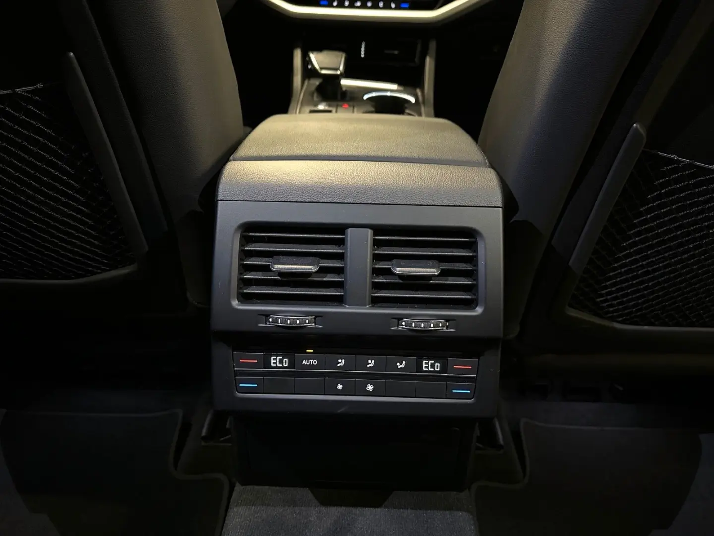 Touareg V6 TDI 4Motion PANORAMA LEDER LUFT KAMER