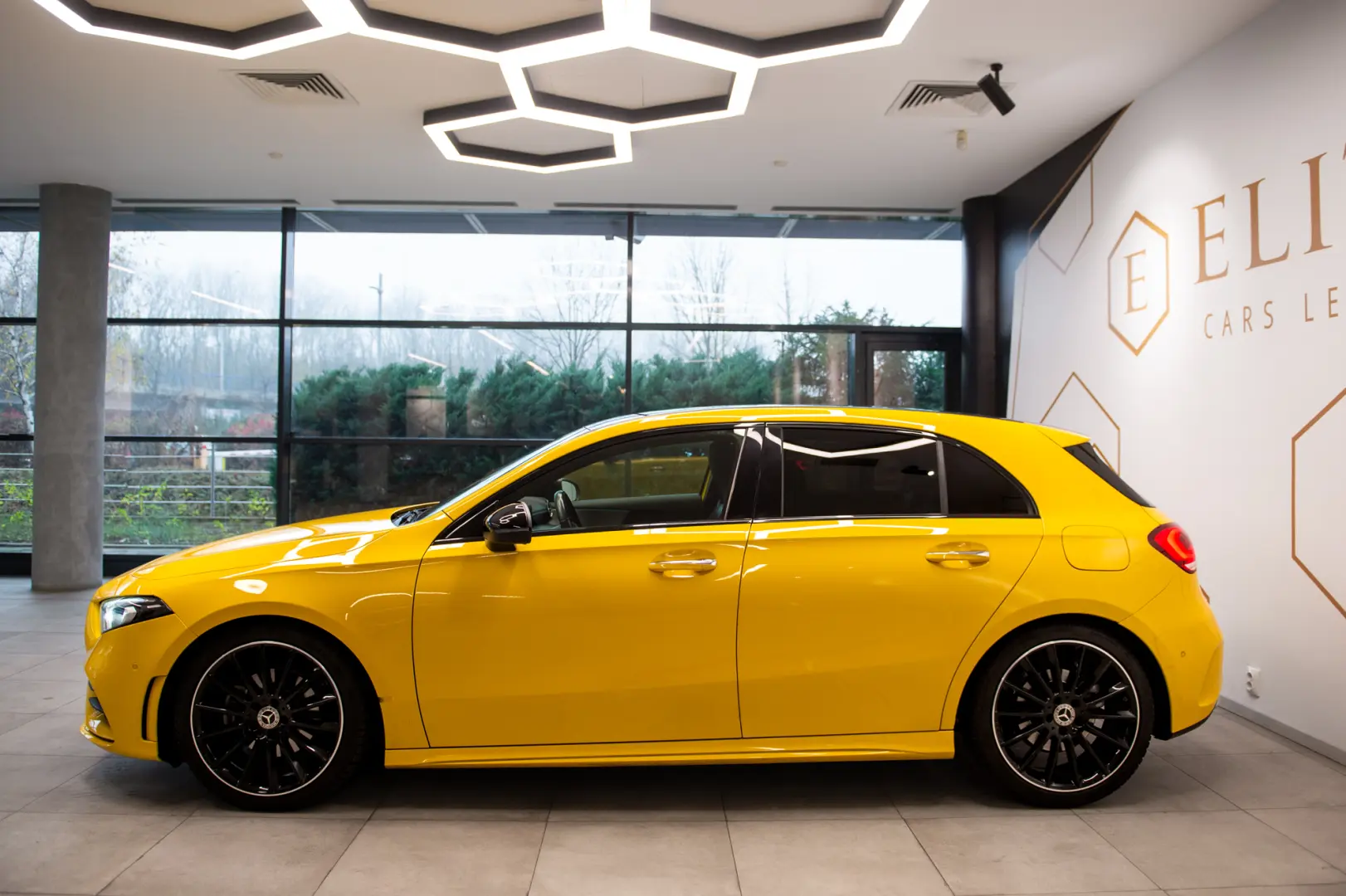 Mercedes-Benz Clasa A 200 AMG Line