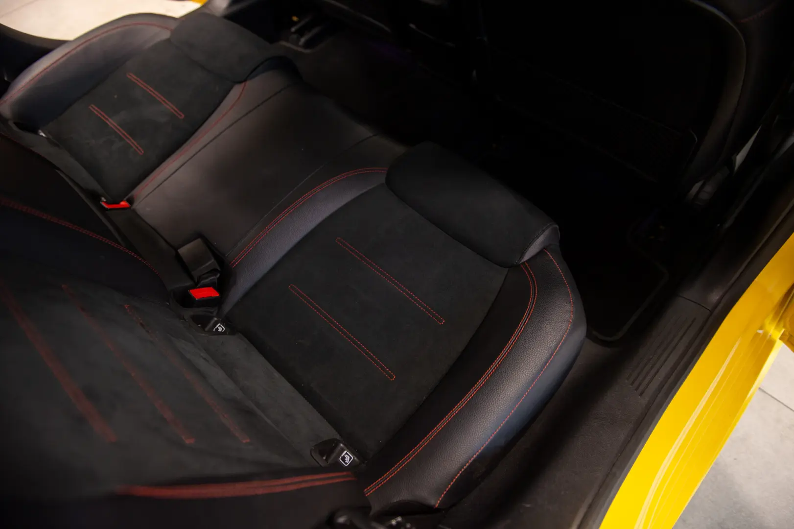 Mercedes-Benz Clasa A 200 AMG Line