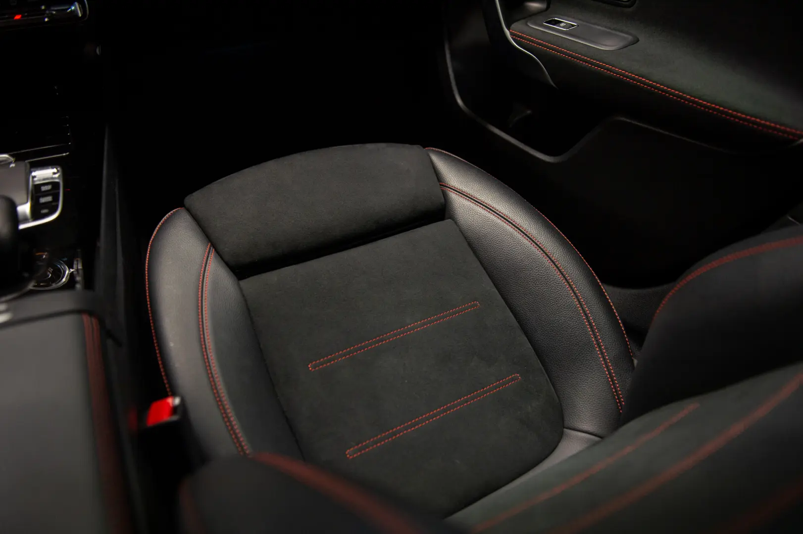 Mercedes-Benz Clasa A 200 AMG Line