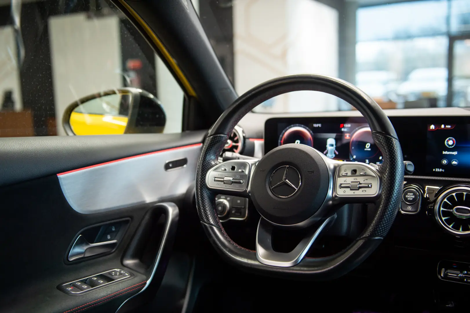 Mercedes-Benz Clasa A 200 AMG Line