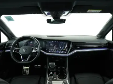 Touareg 3.0 V6 TSI R eHybrid 4M  AHK Matrix ACC