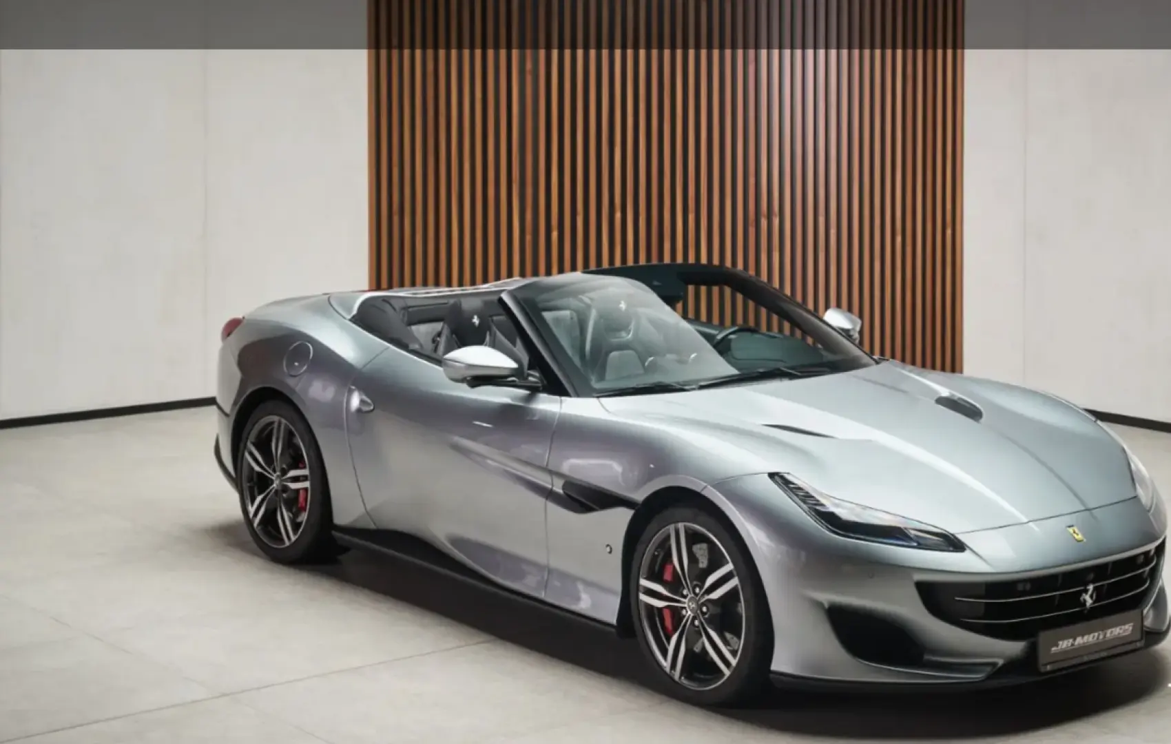 Portofino LED Carbon JBL 360  Kamera Alcantara