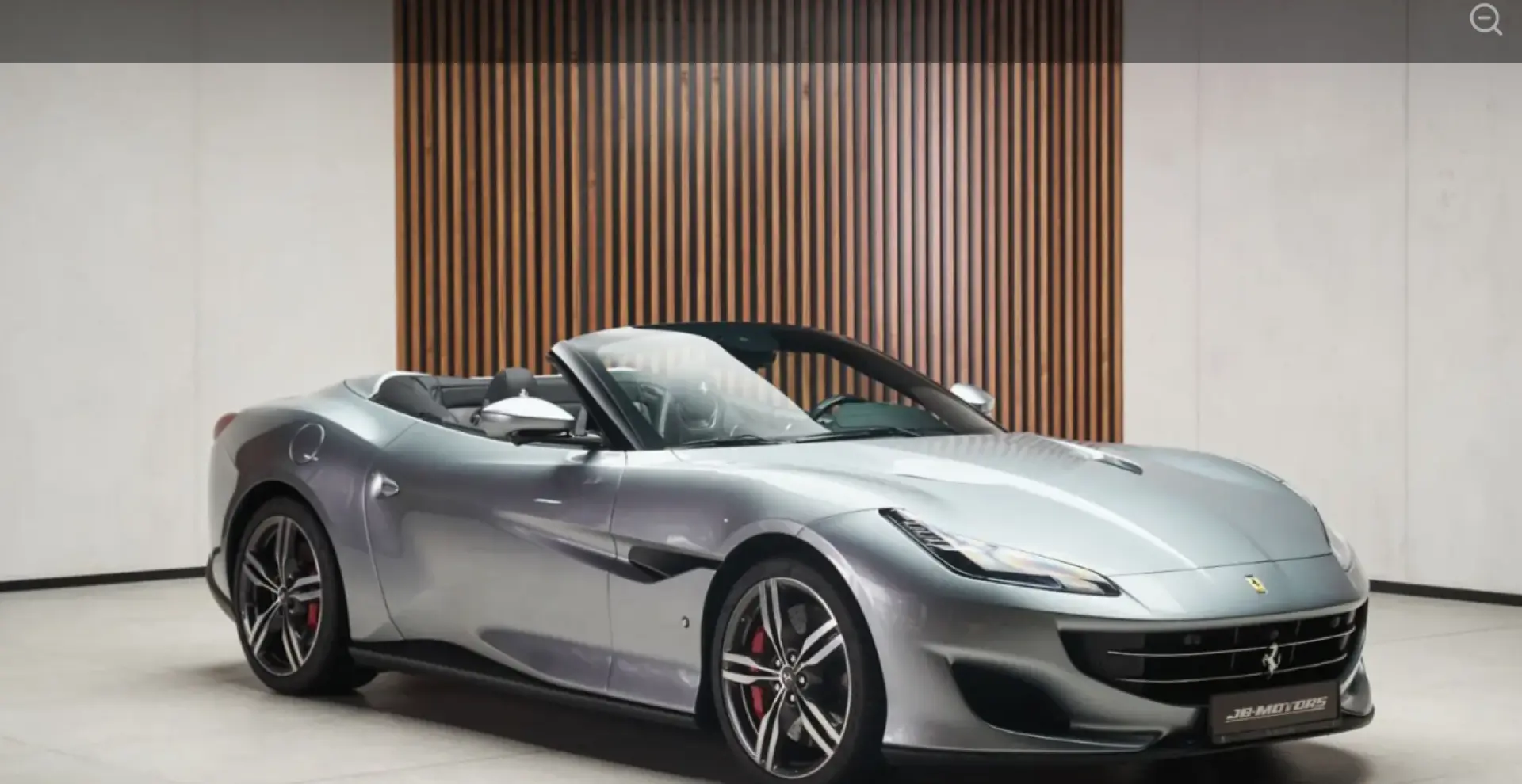 Portofino LED Carbon JBL 360  Kamera Alcantara