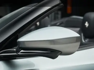 Portofino LED Carbon JBL 360  Kamera Alcantara