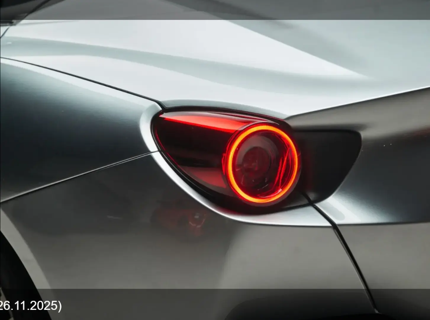 Portofino LED Carbon JBL 360  Kamera Alcantara