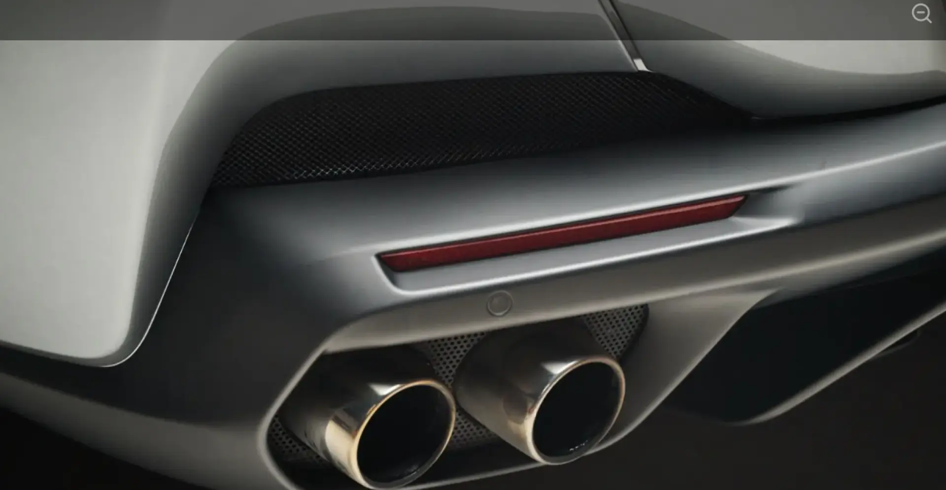 Portofino LED Carbon JBL 360  Kamera Alcantara