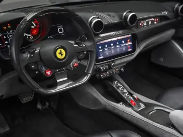 Portofino LED Carbon JBL 360  Kamera Alcantara