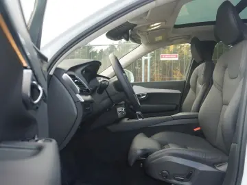 XC90 T8 Ultra Bright Hybrid Pano 360 HuD AHK TWA