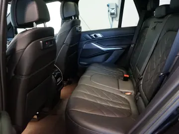 X5 xDrive45e M Sport Laser AHK Sitzbelüftung ACC